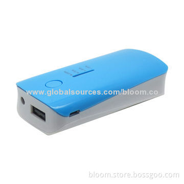 New Design USB Power Bank for iPhone 5/4/4S with 1W LED Flashlight, 5,200mAh CapacityNew